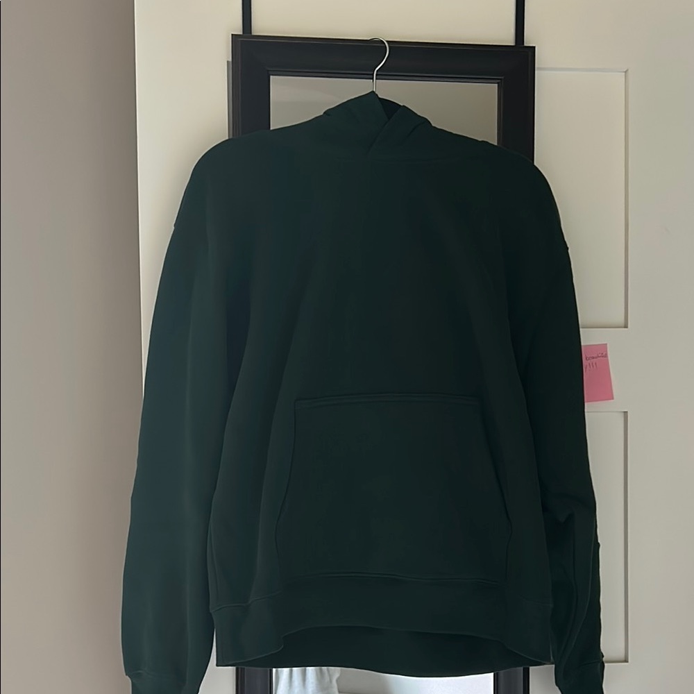 Aritzia Green Knit Crew Neck Sweater